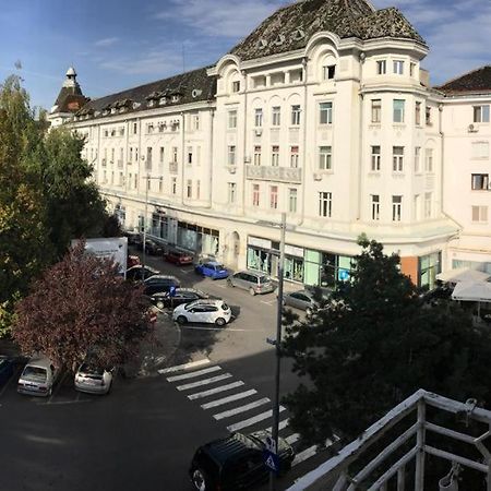 Old Town English Park Residence Крайова Екстериор снимка