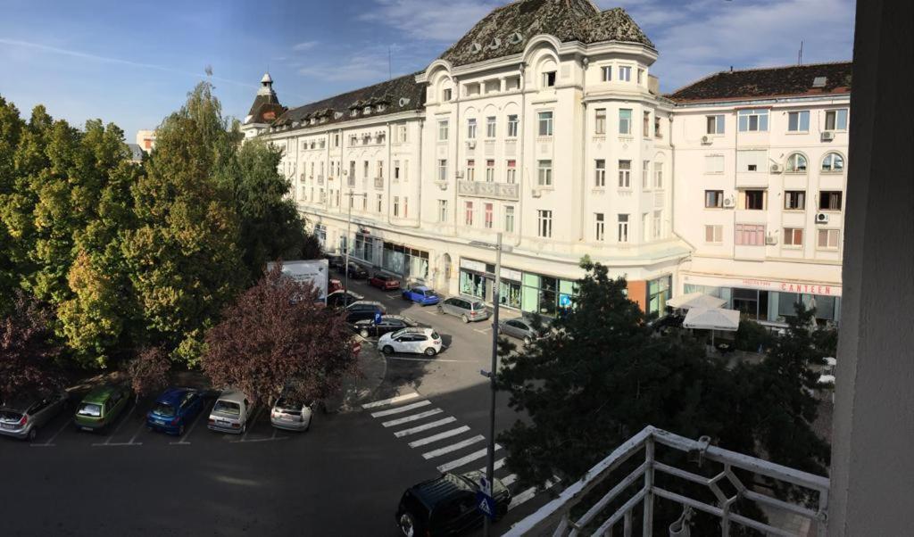 Old Town English Park Residence Крайова Екстериор снимка